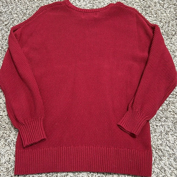 Textured knit tunic sweater in burgundy - Picture 6 of 6